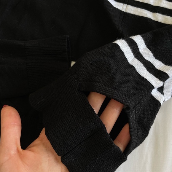 GUESS Cutout Sweater - Picture 3 of 4